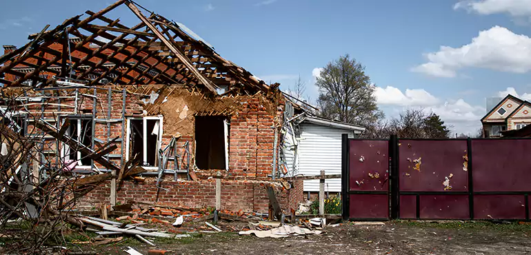 Types of Houses We Buy Without Repairs in Clarksville, TN